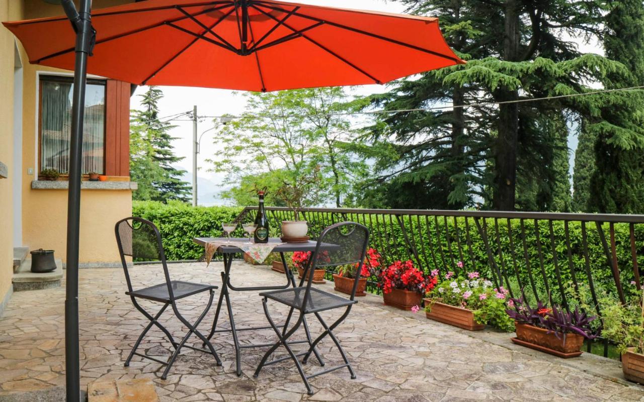 Casa Peroschi B&B เมนาจโจ ภายนอก รูปภาพ